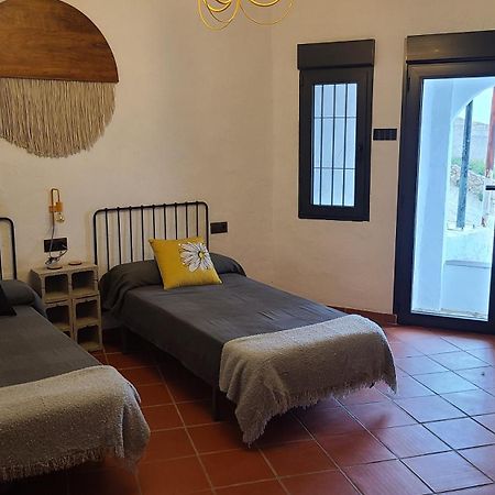 Casa Cueva A-Tipica Villa Pegalajar Bagian luar foto
